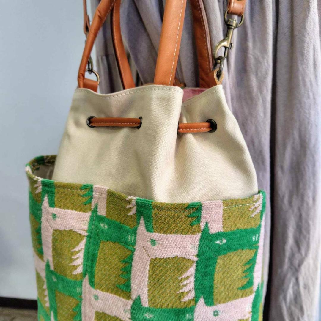 ミナペルホネン/thoroughbredサラブレットマスタード/巾着Lサイズショ