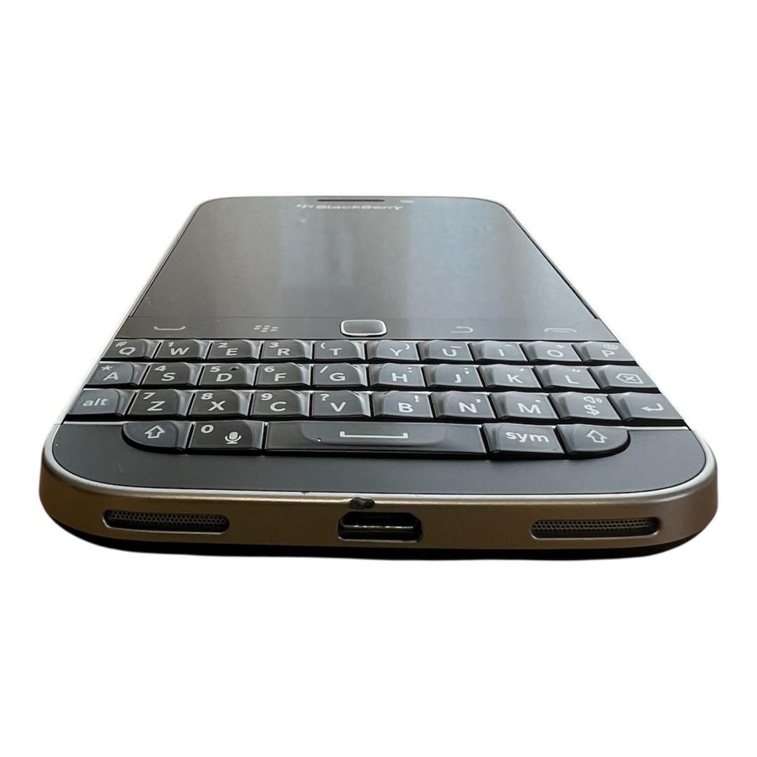 スマートフォン本体 BlackBerry Classic SQC100-1