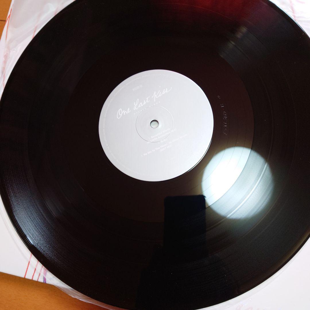 【人気盤】One Last Kiss / 宇多田ヒカル 初回オリジナル盤 特典付