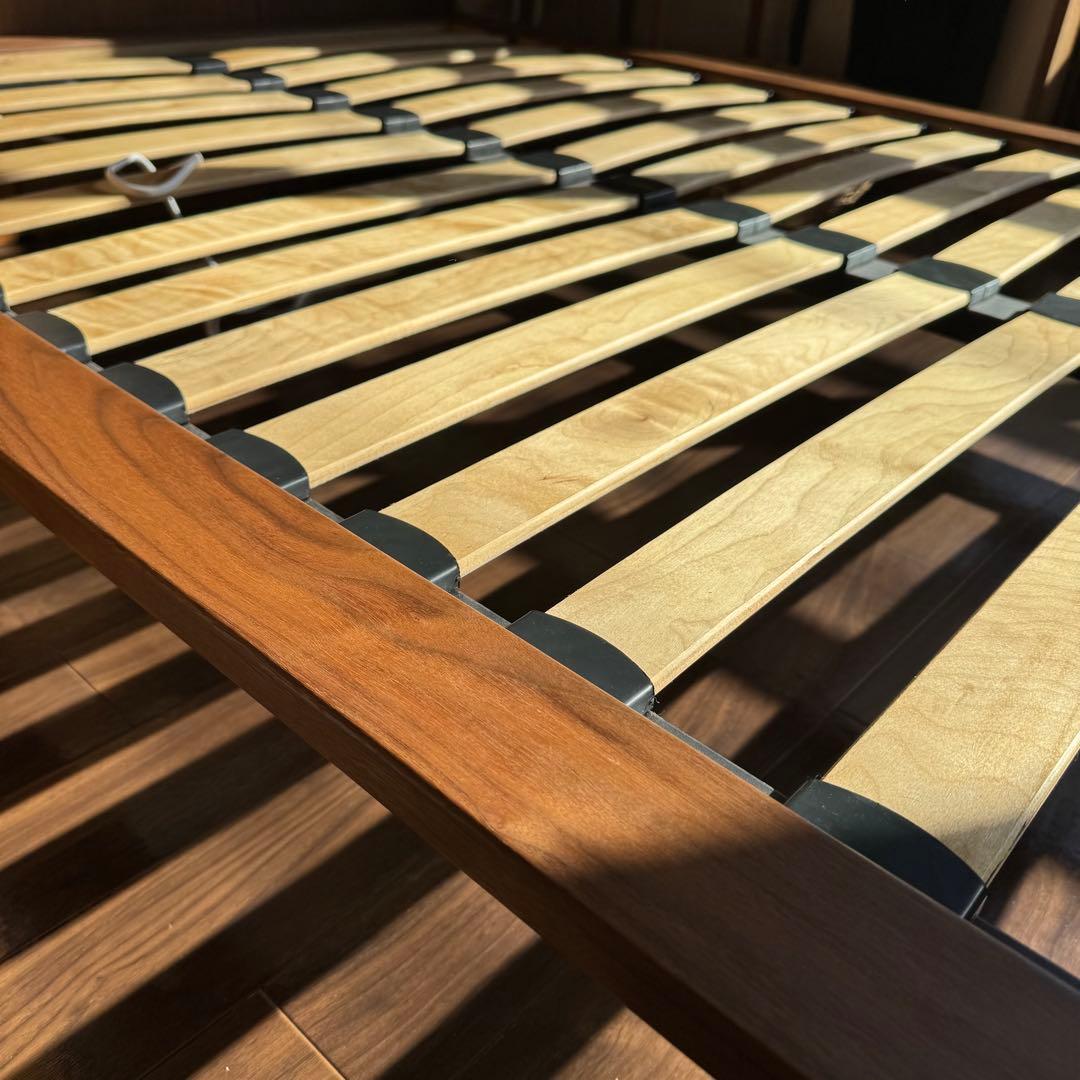 ※1/21までの出品　セミダブル ベッドフレーム ウォールナット　無印良品