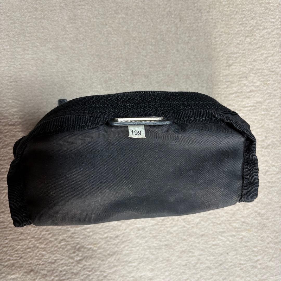 PRADA ブラック ナイロン ポーチ