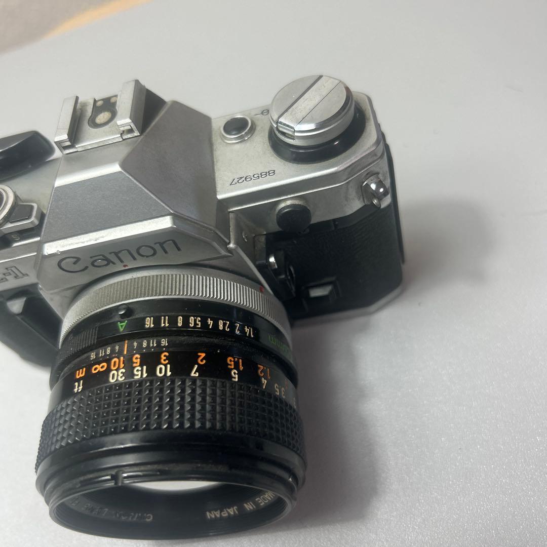 Canon AE-1 フィルム一眼レフカメラ