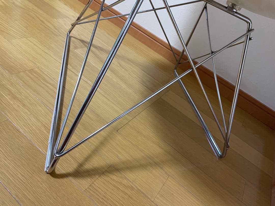 アームシェルチェア　ハーマンミラー　イームズ アームシェルチェア