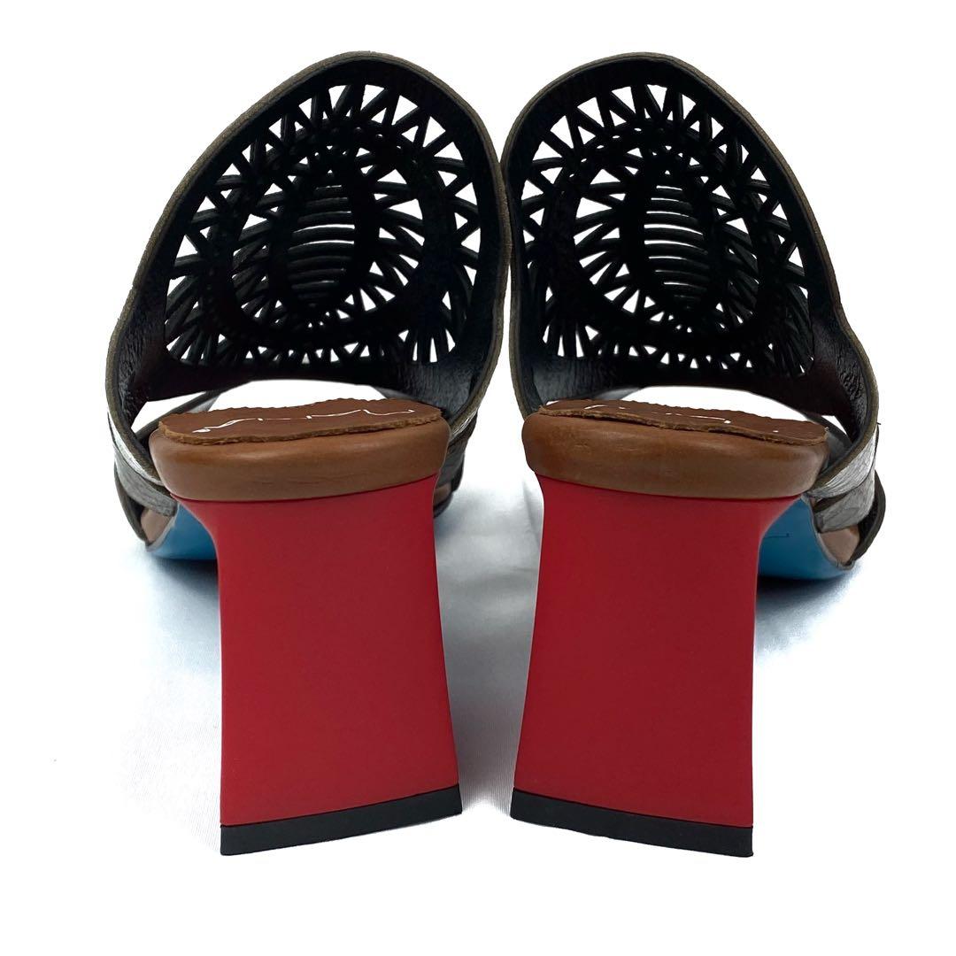 ✨現行品&未使用✨MANA マナ　レザーカット　ミュール　ブロンズ　23cm