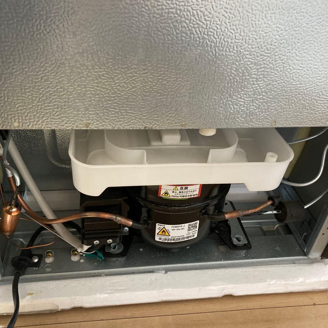 冷蔵庫 小型 2ドア 87L PRC-B092D