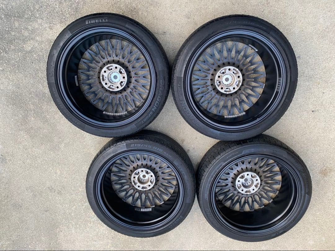 LOXARNY ロクサーニ パヴォーネ 18インチ