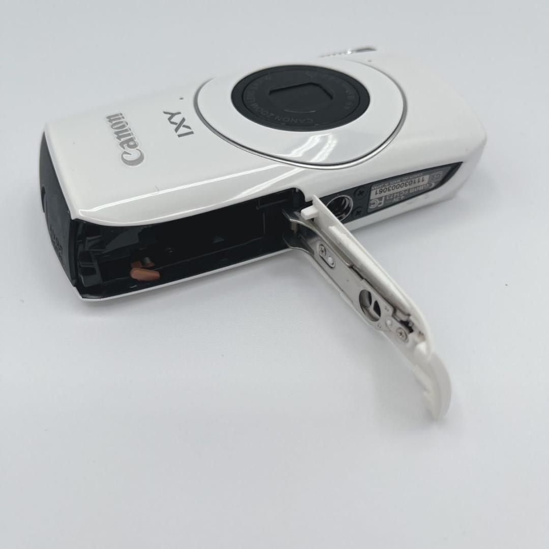 ✨希少極美品✨ Canon IXY30S デジタルカメラ　ホワイト　PC1473
