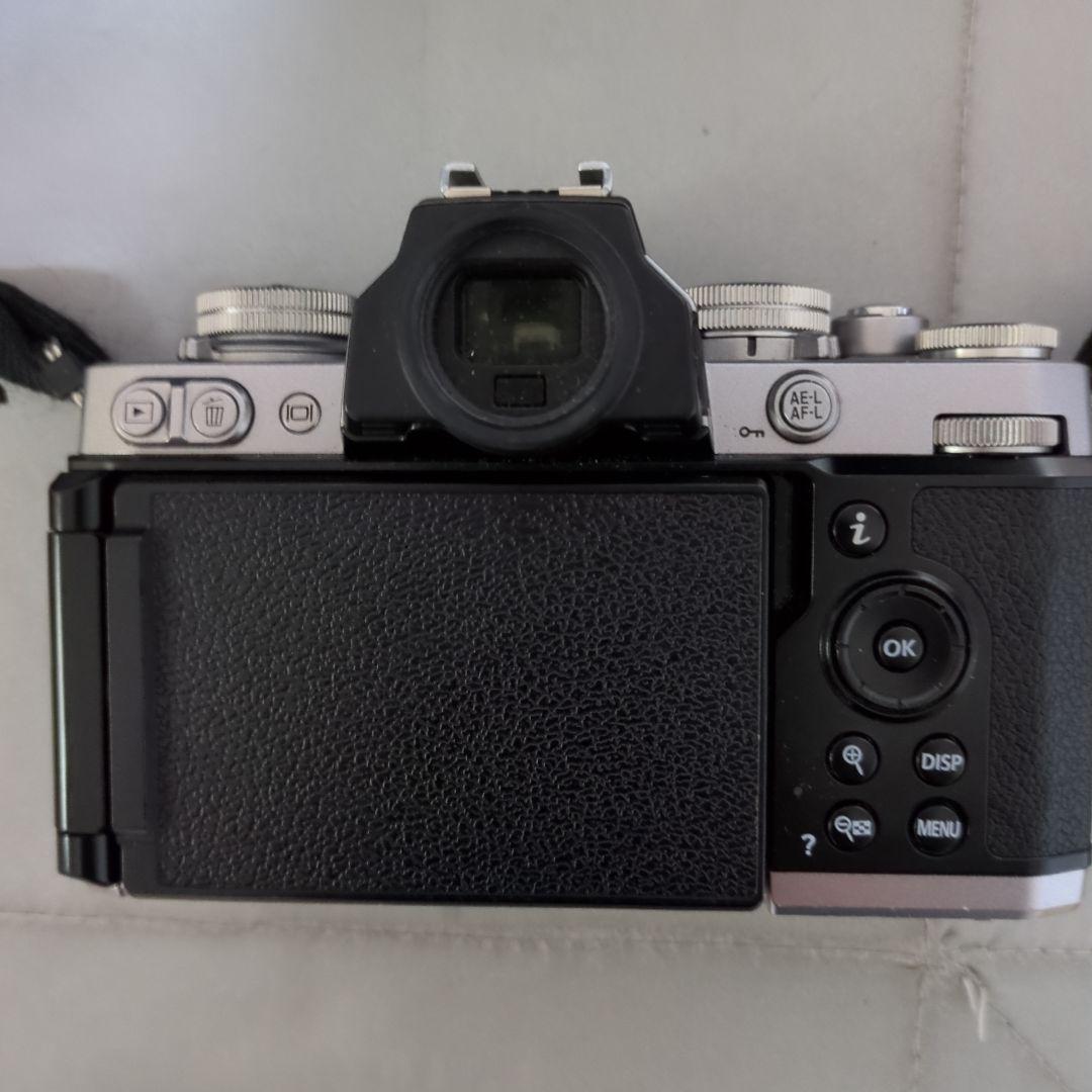 Nikon Zfc 40mmレンズ