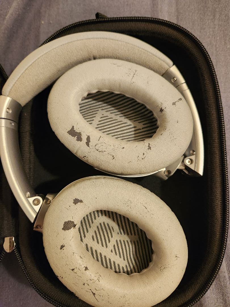 Bose ノイズキャンセルヘッドホン