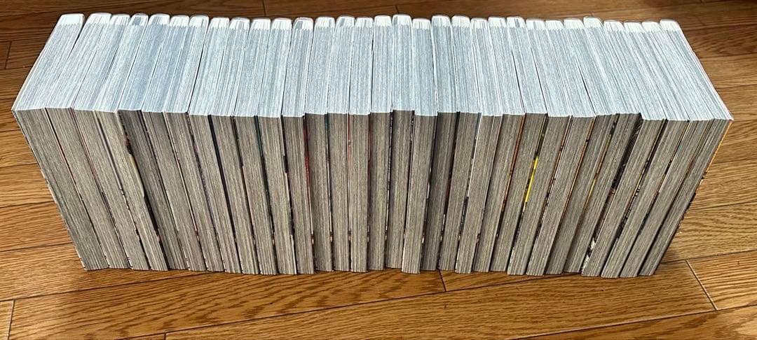 【美品】全巻帯付き、透明ブックカバー付きゴールデンカムイ全巻