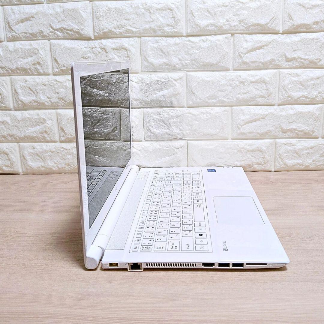 すぐ使えるNECノートパソコン✨️SSD・メモリ8GB・DVD✨️白
