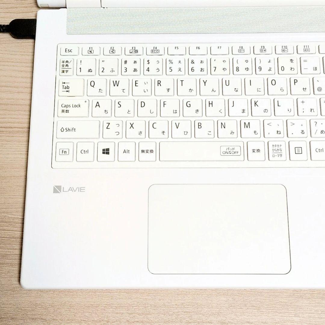すぐ使えるNECノートパソコン✨️SSD・メモリ8GB・DVD✨️白