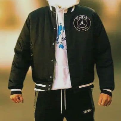 美品ブラック！バックPARIS希少XXL ブルズ　ジョーダン　パリサンジェルマン