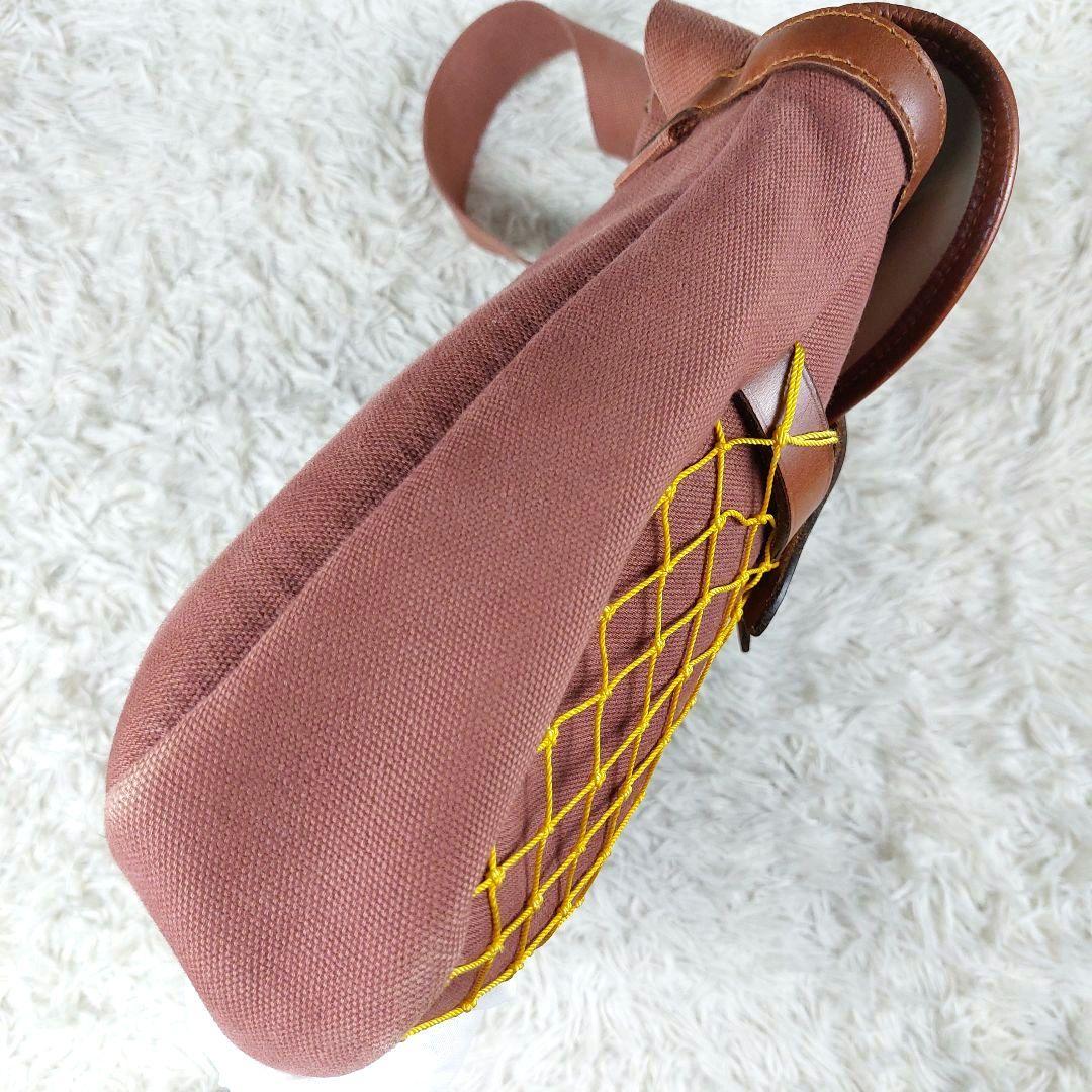 BRADY サンドリンガム ゲーム レザーキャンバス ベルトメッセンジャーバッグ