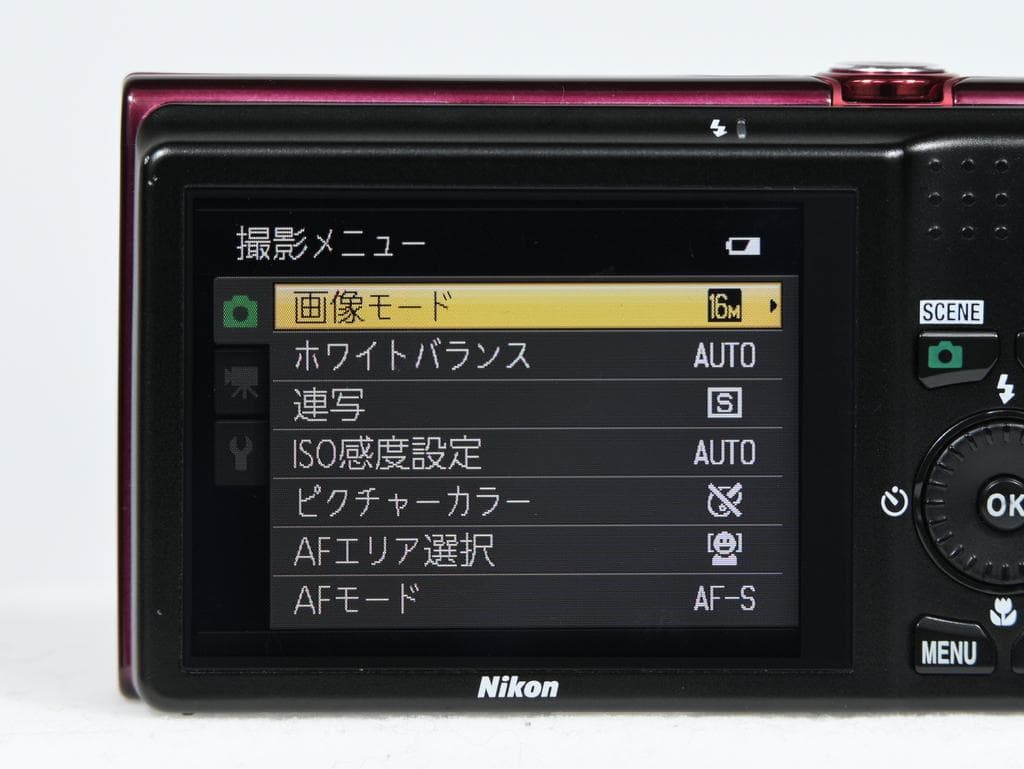 【美品】 ニコン　Nikon COOLPIX S6200 ブリリアントレッド