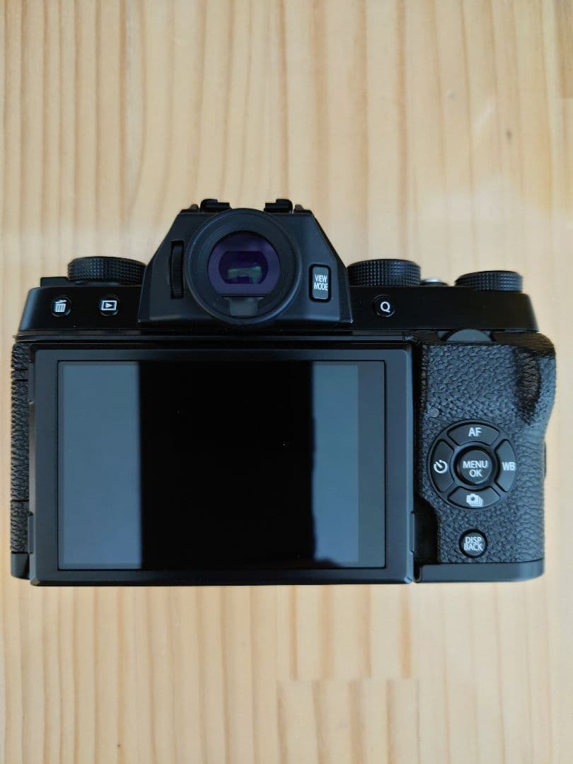 美品レベル FUJIFILM フジフイルム X-T100 ミラーレス一眼カメラ