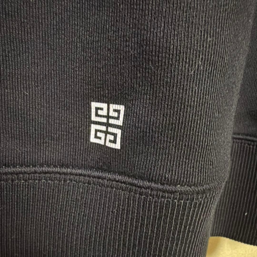 ジバンシィー　パーカー　【W】