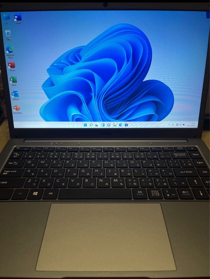 E*e様 14.1インチ Windows11 Office搭載 初期設定済wi-