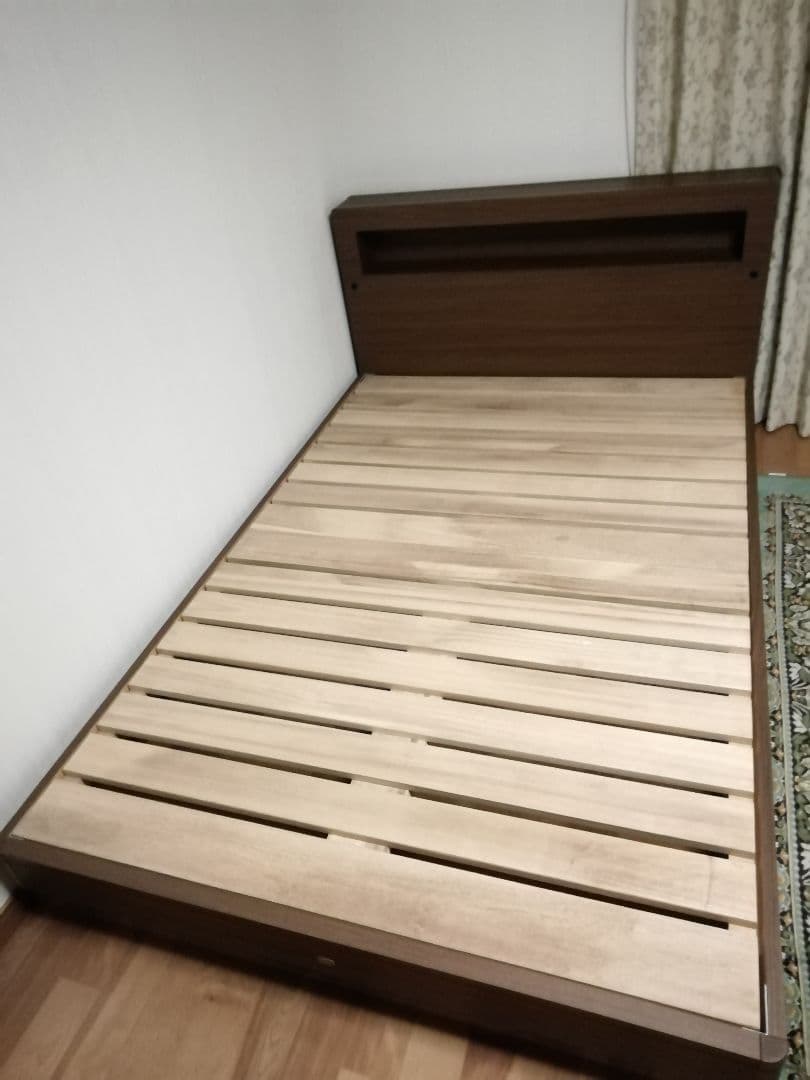 ★可愛いわん様★シモンズ　ビューティレストセレクション ベッドフレーム ダブル