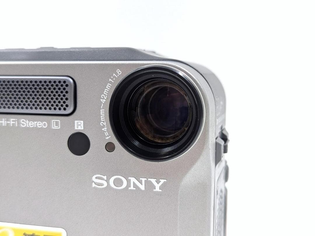 8mmテープのダビングに！ SONY ビデオカメラ CCD-SC55 03