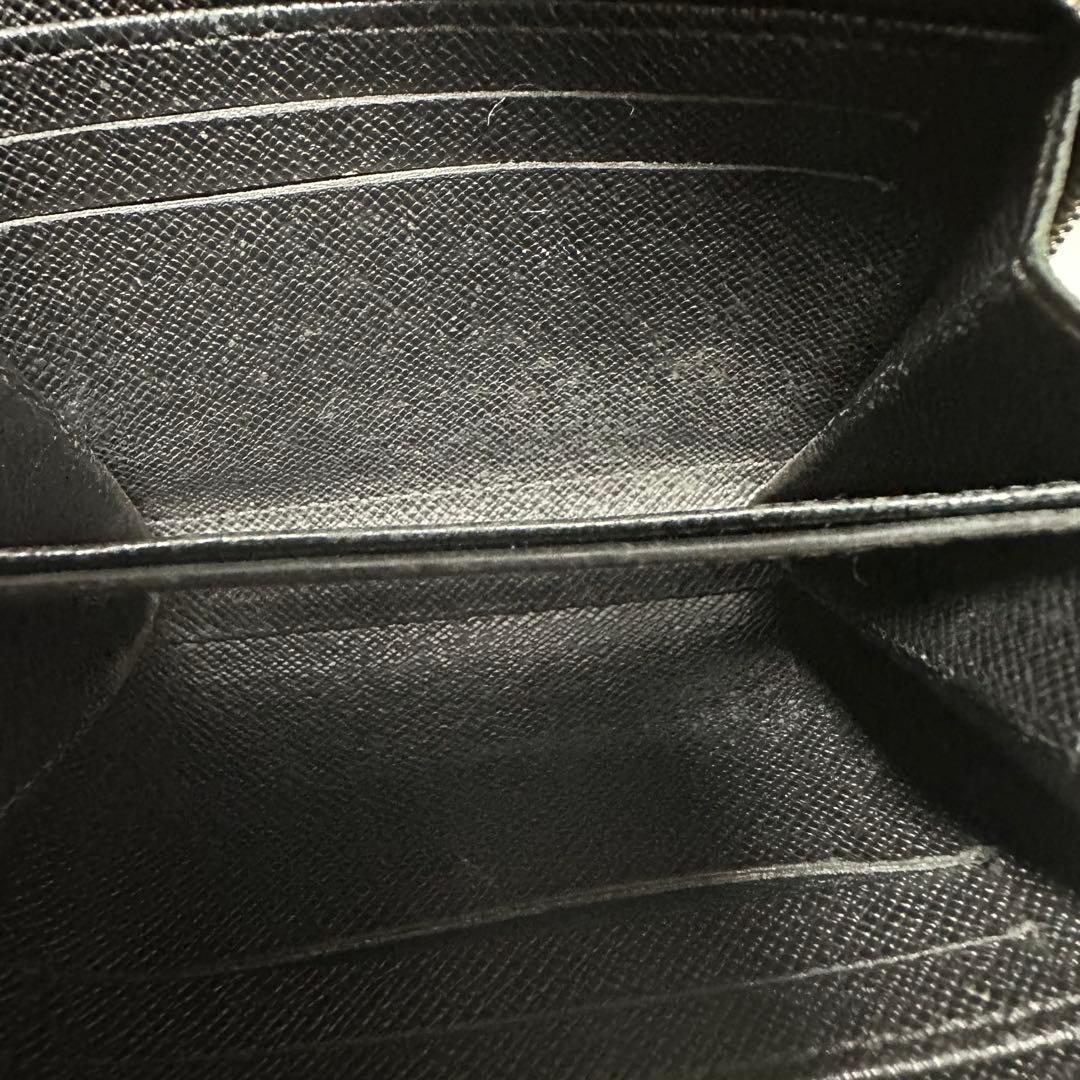 ルイヴィトン　ジッピーパース　エピレザー　ブラック　ケース　カード