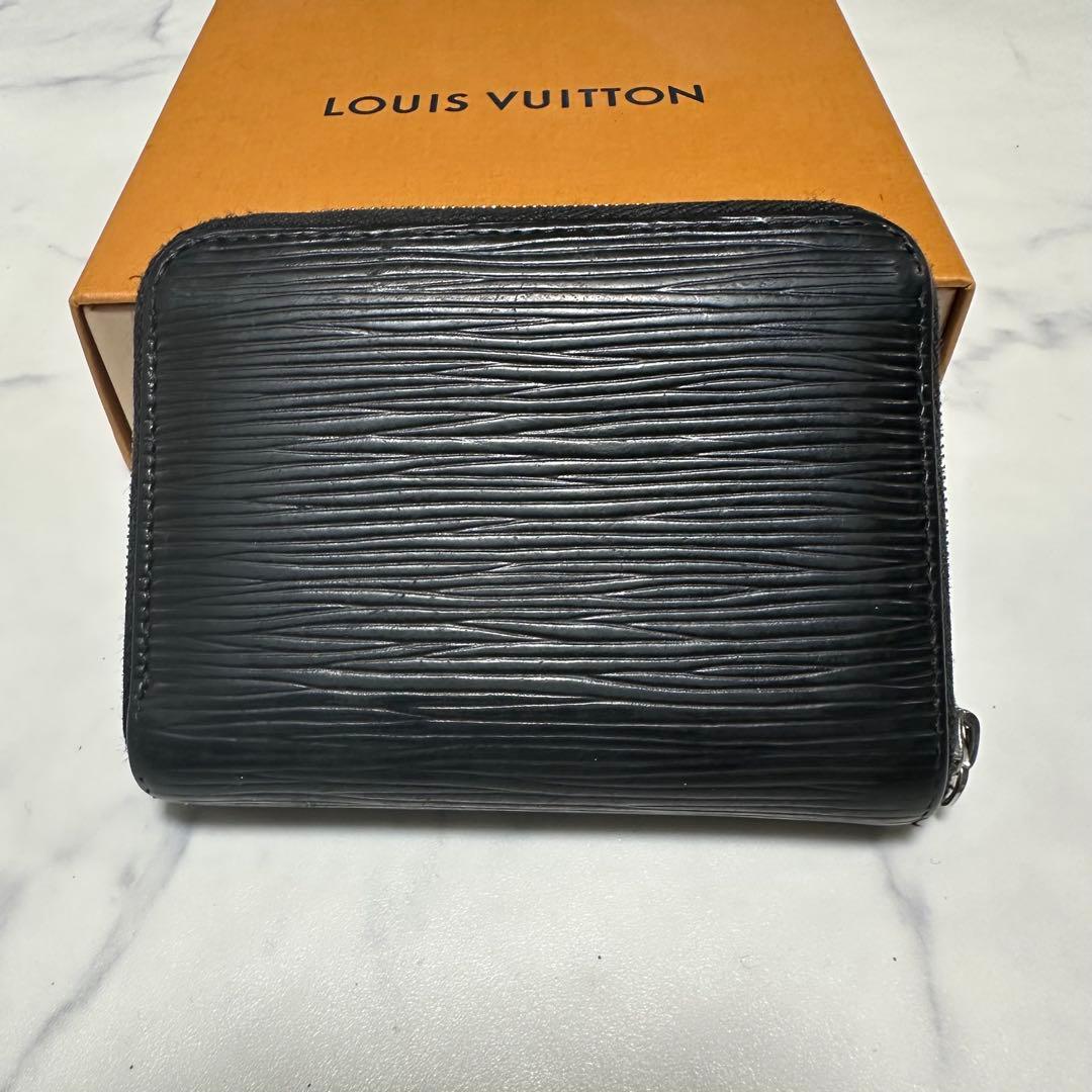 ルイヴィトン　ジッピーパース　エピレザー　ブラック　ケース　カード