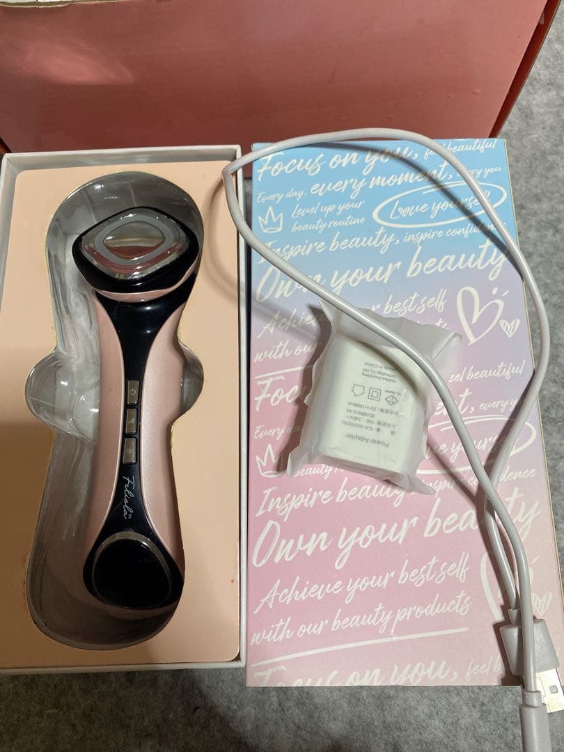 Feliola ホット&クールEMS フェイシャルデバイス Pro Max