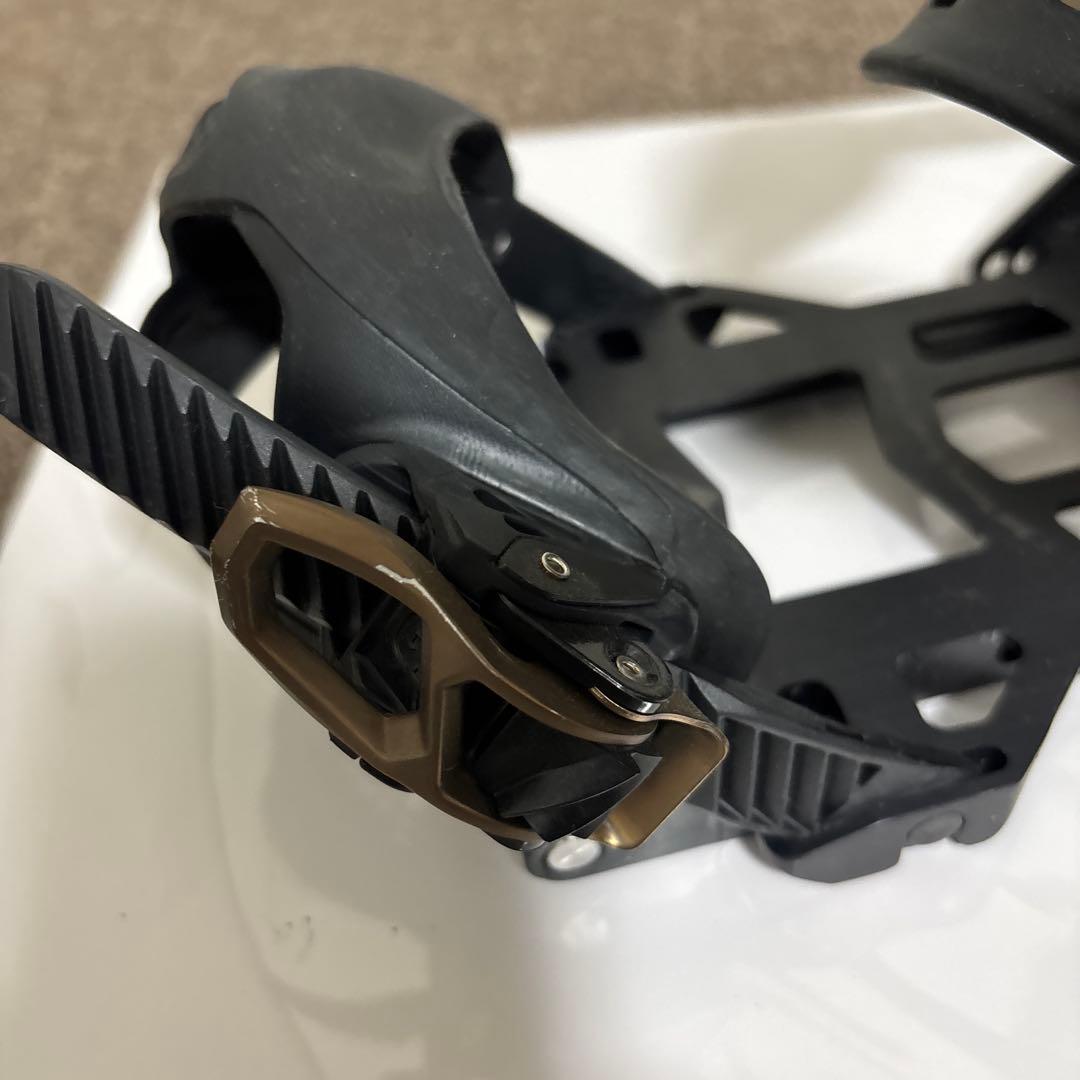 BURTON HITCHHIKER Mサイズ SPARK R&D