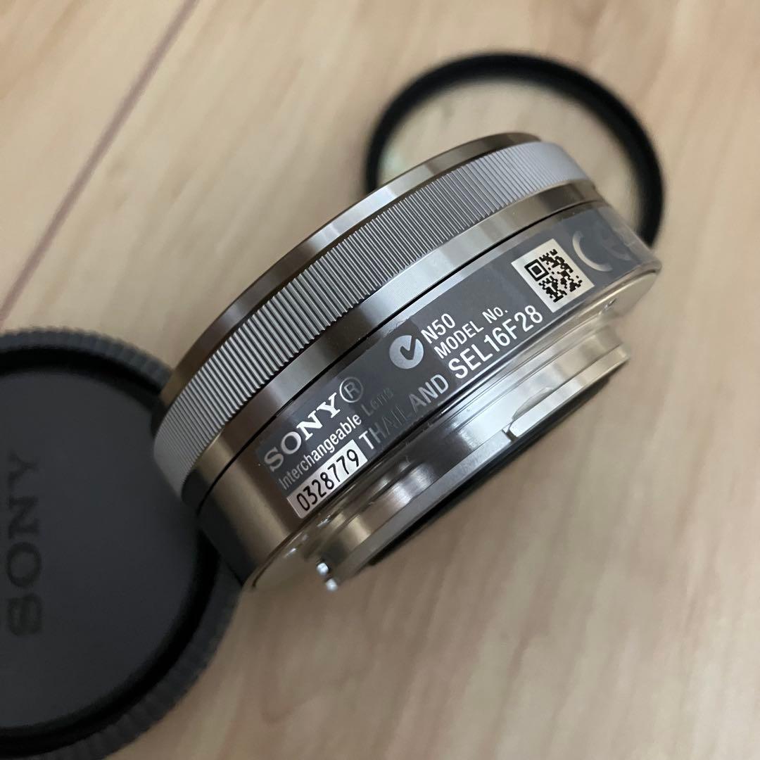 SONY E 16mm F2.8 SEL16F28シルバー キレイ 動作写りOK