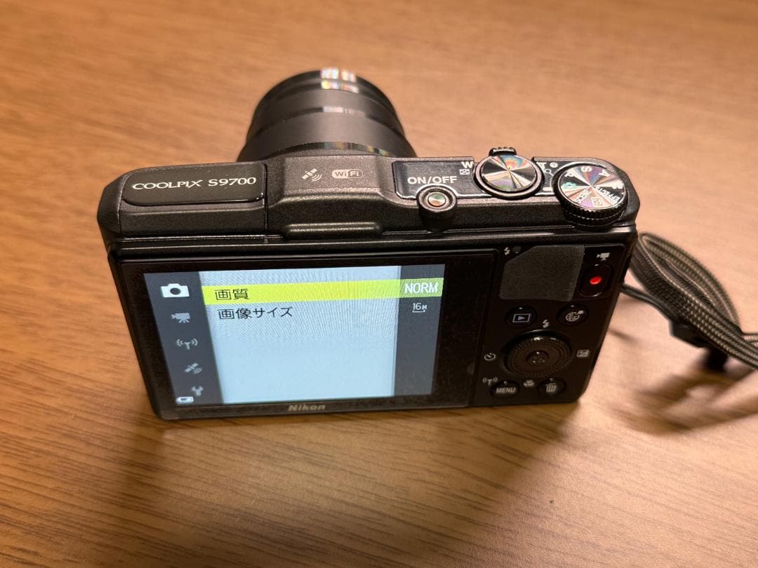 Nikon COOLPIX S9700 コンパクトデジタルカメラ ブラック