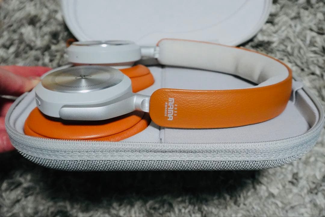 【美品】(限定品)ヘッドホンBang&Olfsen hx mamaAWARDS