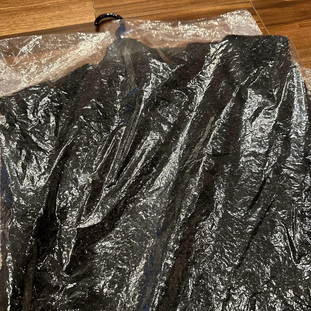 新品タグ付き cygne とんがらないラメトップス