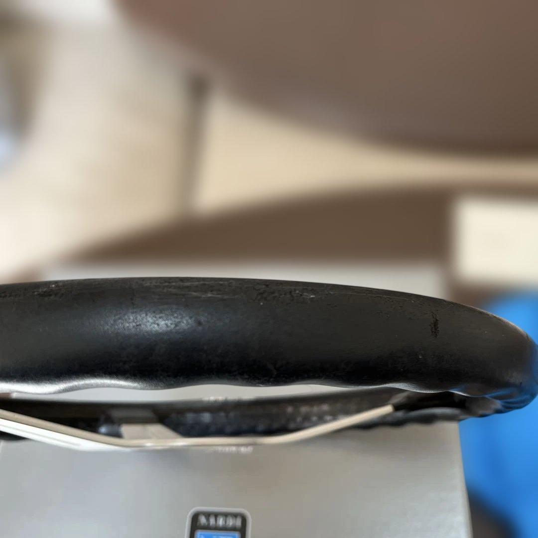 NARDI TORINO ステアリング本体 ホーンボタン付き