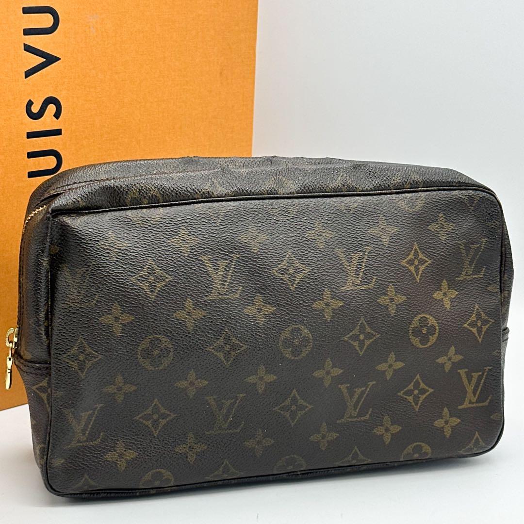 ルイヴィトン トゥルース トワレット 28 モノグラム ポーチ セカンドバッグ