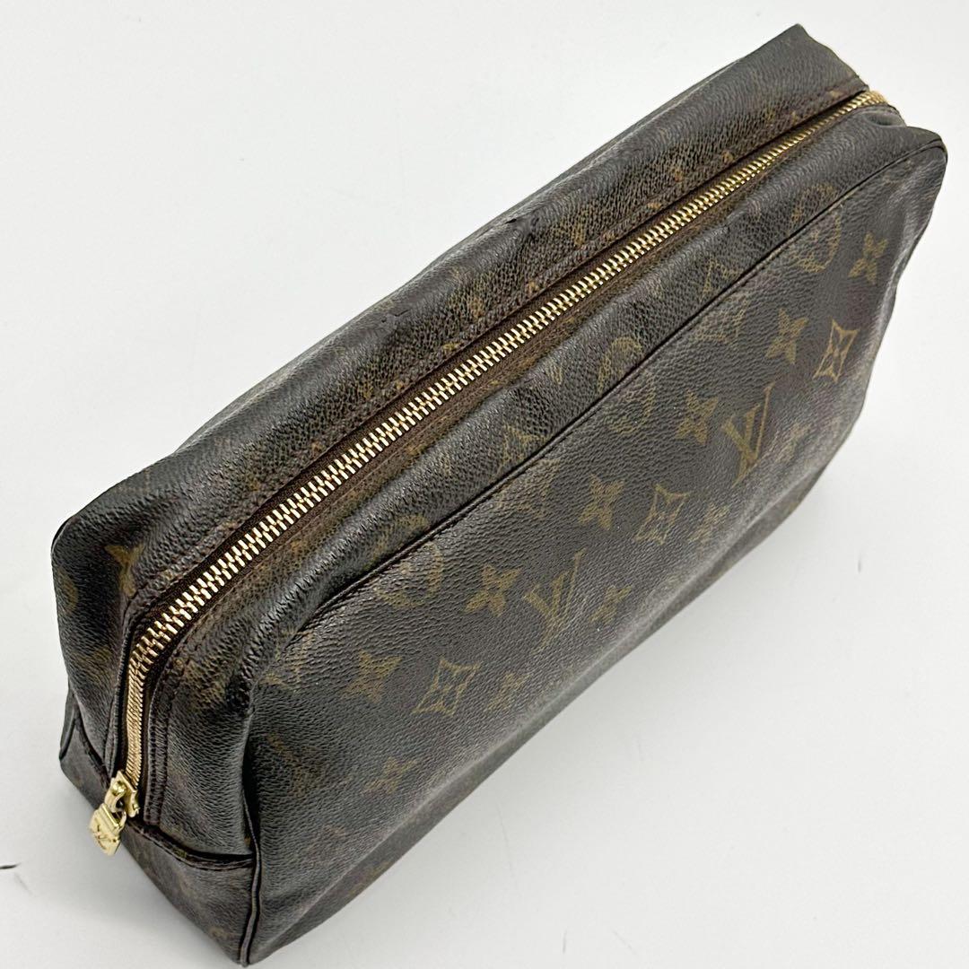 ルイヴィトン トゥルース トワレット 28 モノグラム ポーチ セカンドバッグ