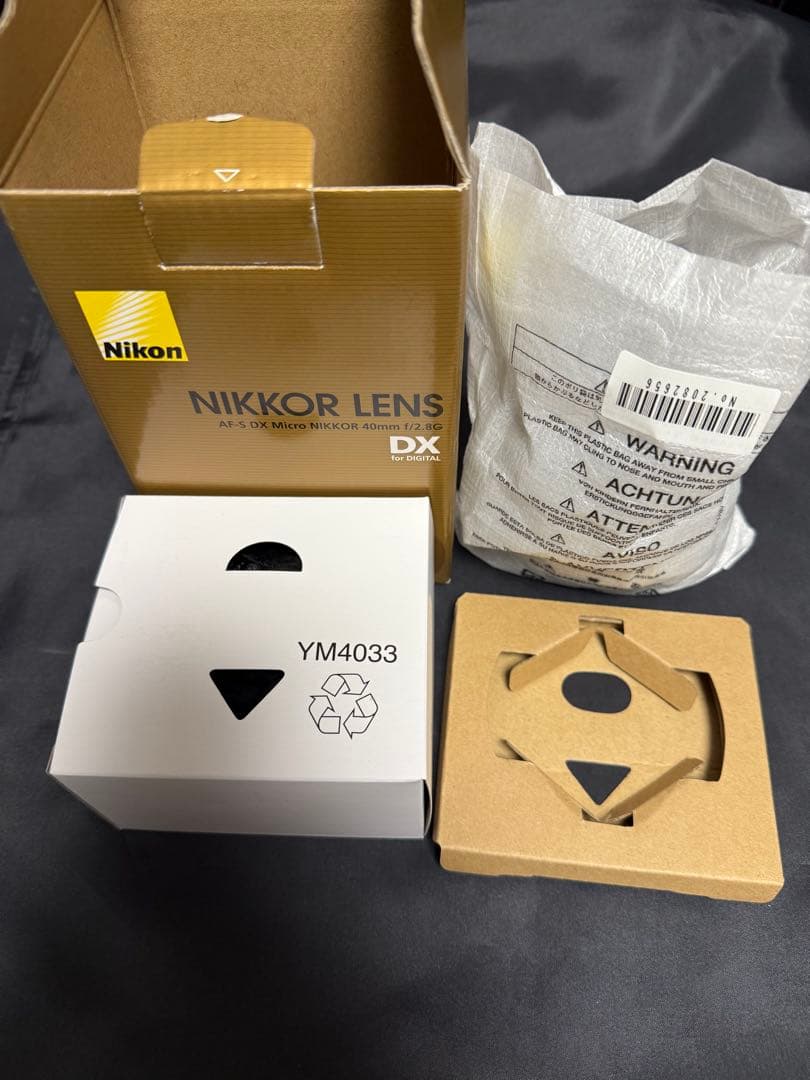 レンズ(単焦点) Nikon AF-S DX Micro NIKKOR 40mm f/2.8