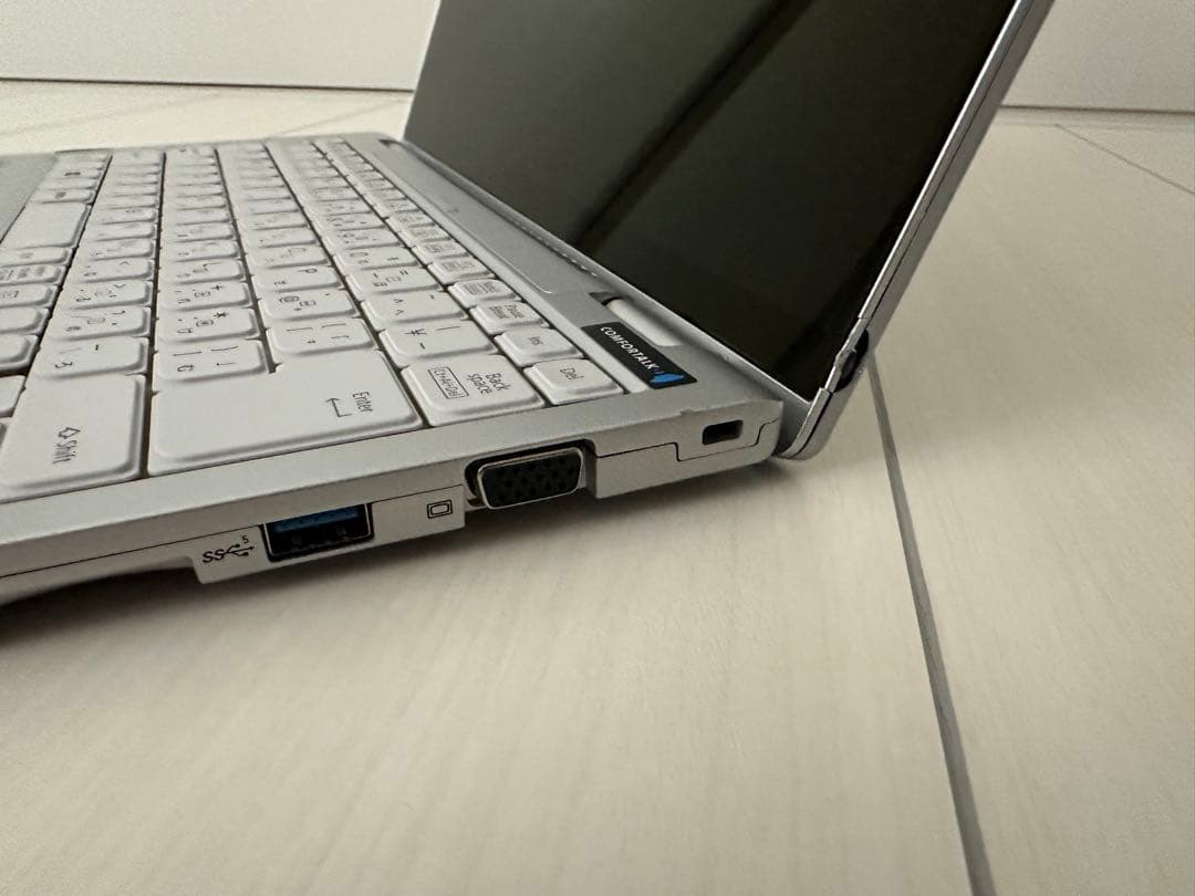 CF-FV1/32G/Corei7/512G/タッチパネル割れあり累計10時間