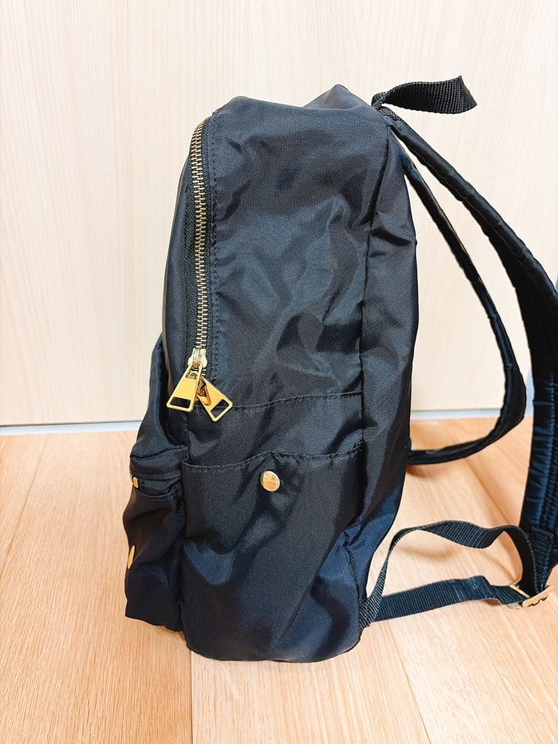 BLUE LABEL CRESTBRIDGE ブラックリュック