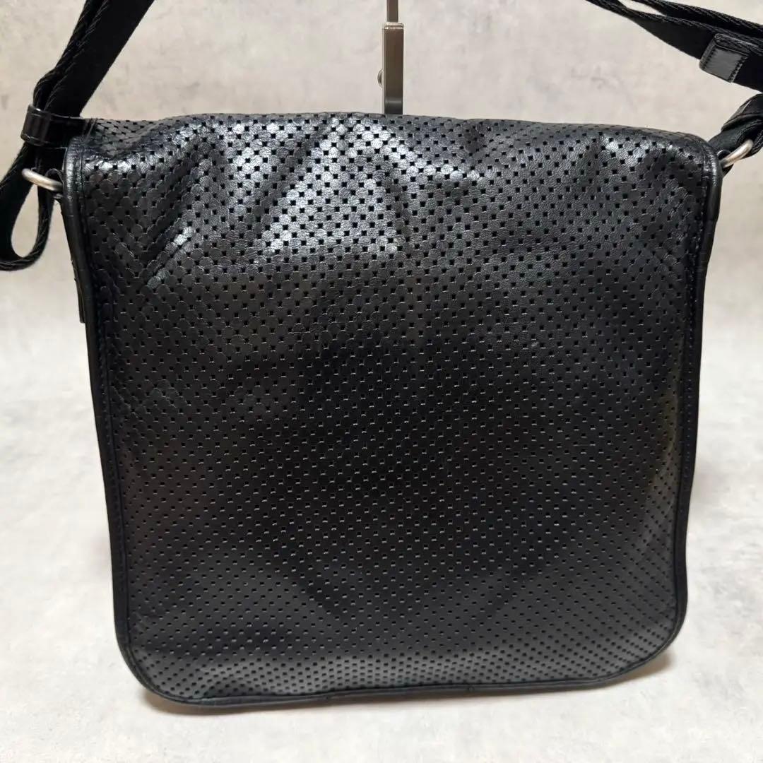 バリー　メッセンジャーバッグ　パンチング　トレインスポッティング　A4