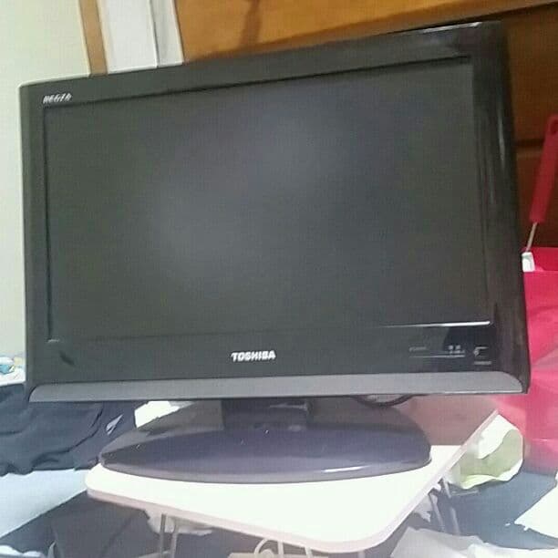 TOSHIBA   REGZA19V型地デジテレビ