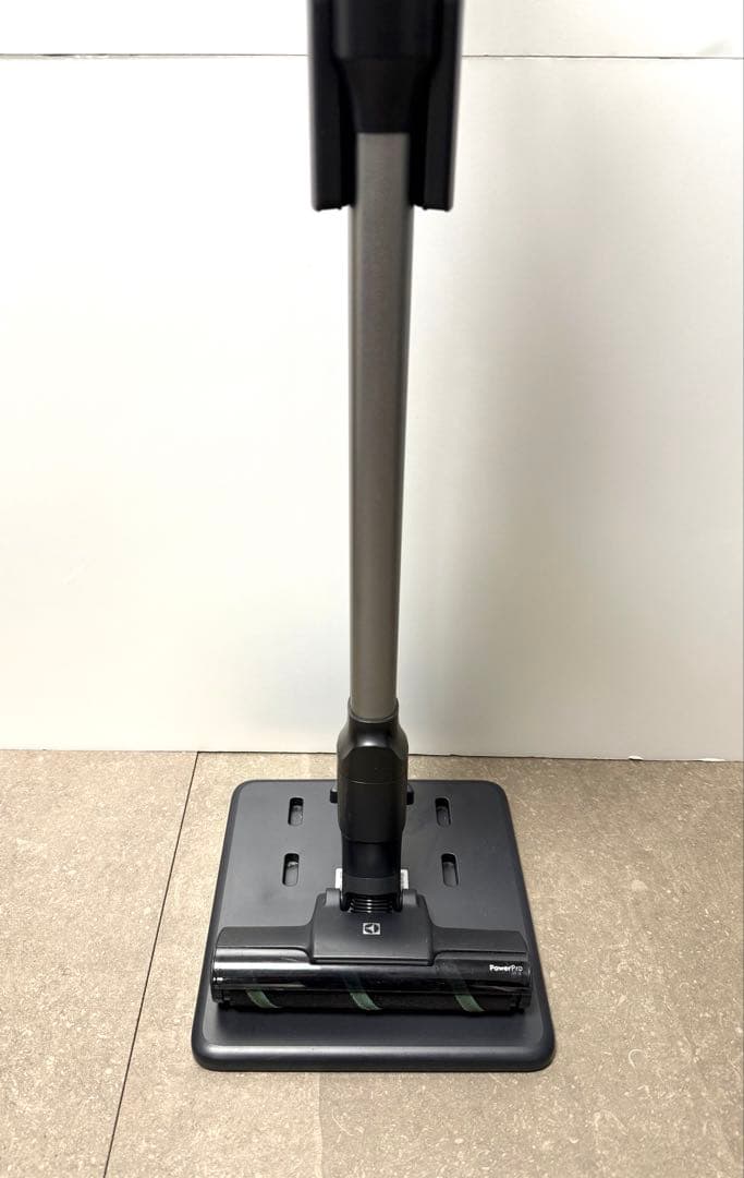 エレクトロラックス◇掃除機 Ultimate 700 シェルホワイト