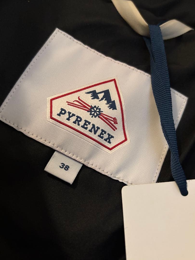 美品 今期 PYRENEX スプートニックロングソフト2 ダウンブラック