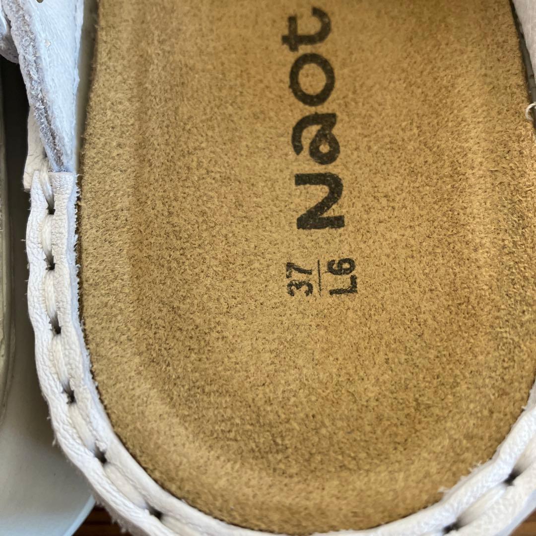 美品!☆NAOTO IRIS ホワイト　37安藤明子