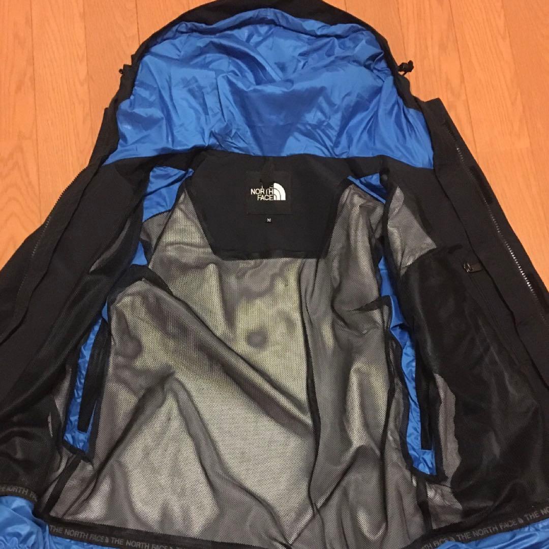 ノースフェイス　マウンテンパーカー ブラック／ブルー