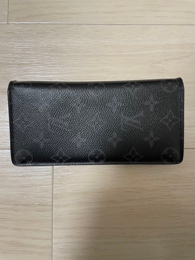 LOUIS VUITTON ポルトフォイユ・ブラザ モノグラム エクリプス長財布