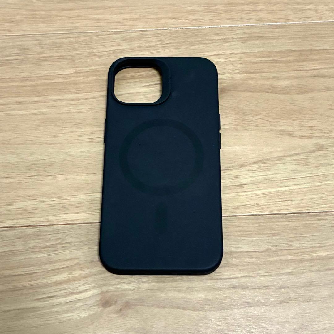 iPhone15 128GB ブラック 傷有 ESRケース付き