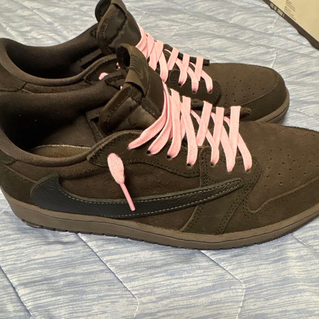 トラヴィススコット　　ベルベットブラウン