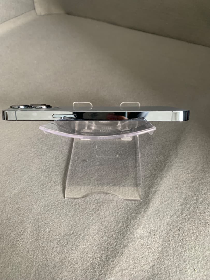 美品　国内版　SIMフリー　iPhone13 Pro 128GB　シエラブルー色