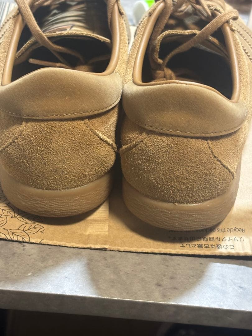 adidas tabacco タバコ