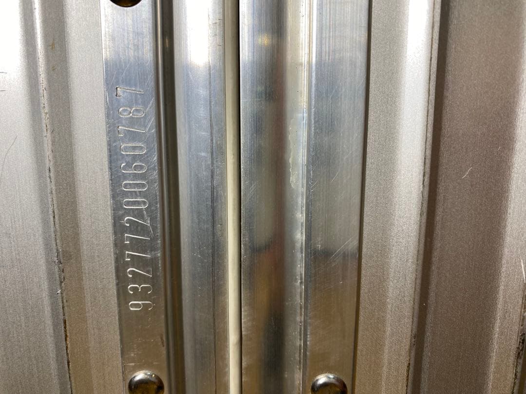 【廃盤】【レア】リモワ　RIMOWA 大型サイズ　おそらく104L